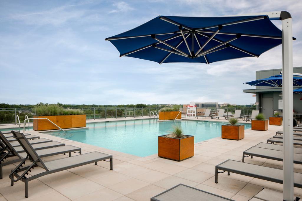 Global Luxury Suites In Downtown Bethesda Extérieur photo