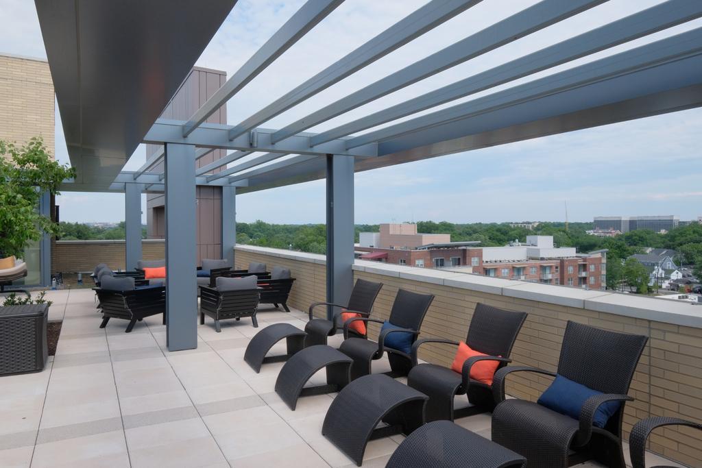 Global Luxury Suites In Downtown Bethesda Extérieur photo