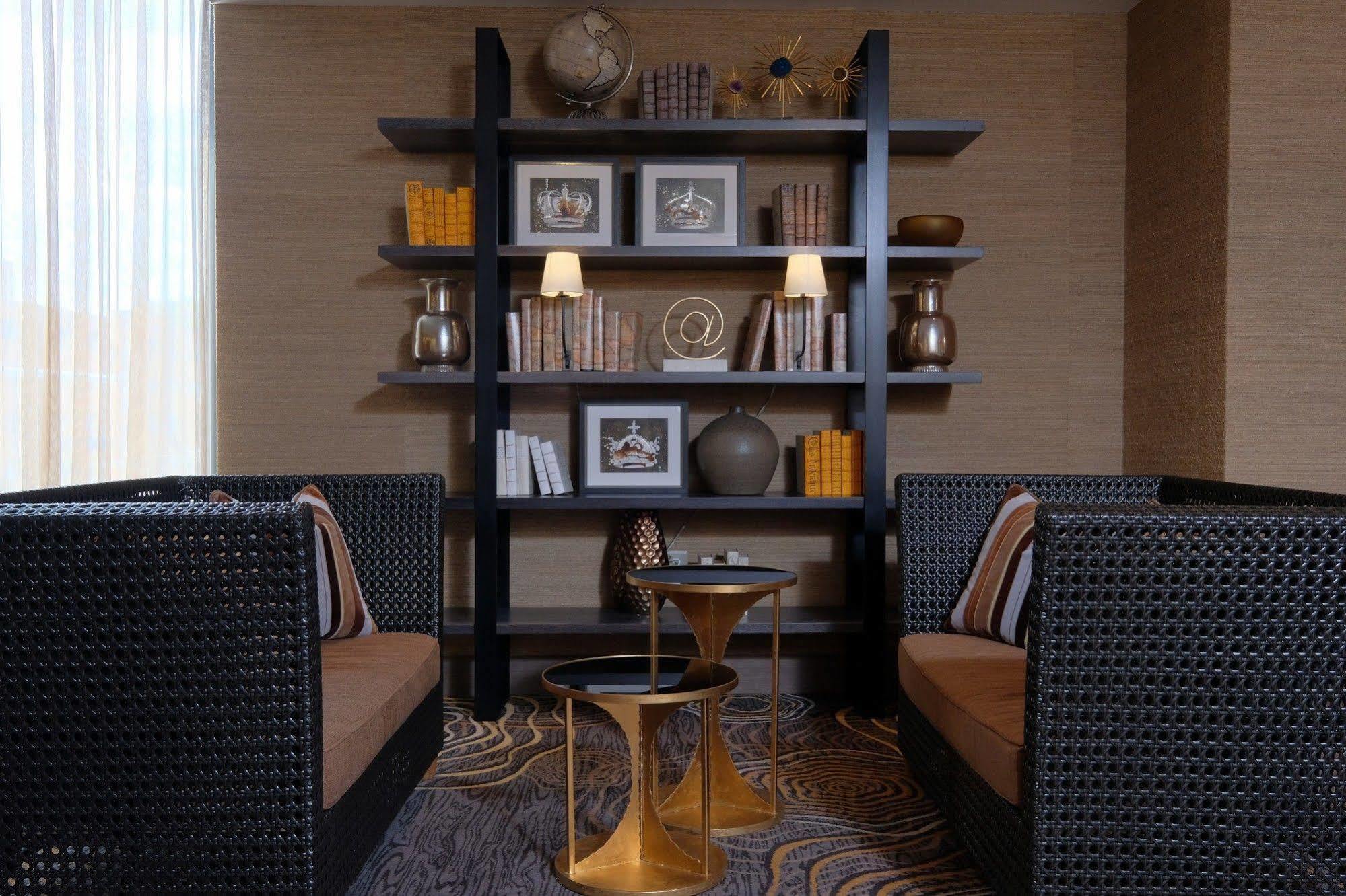 Global Luxury Suites In Downtown Bethesda Extérieur photo