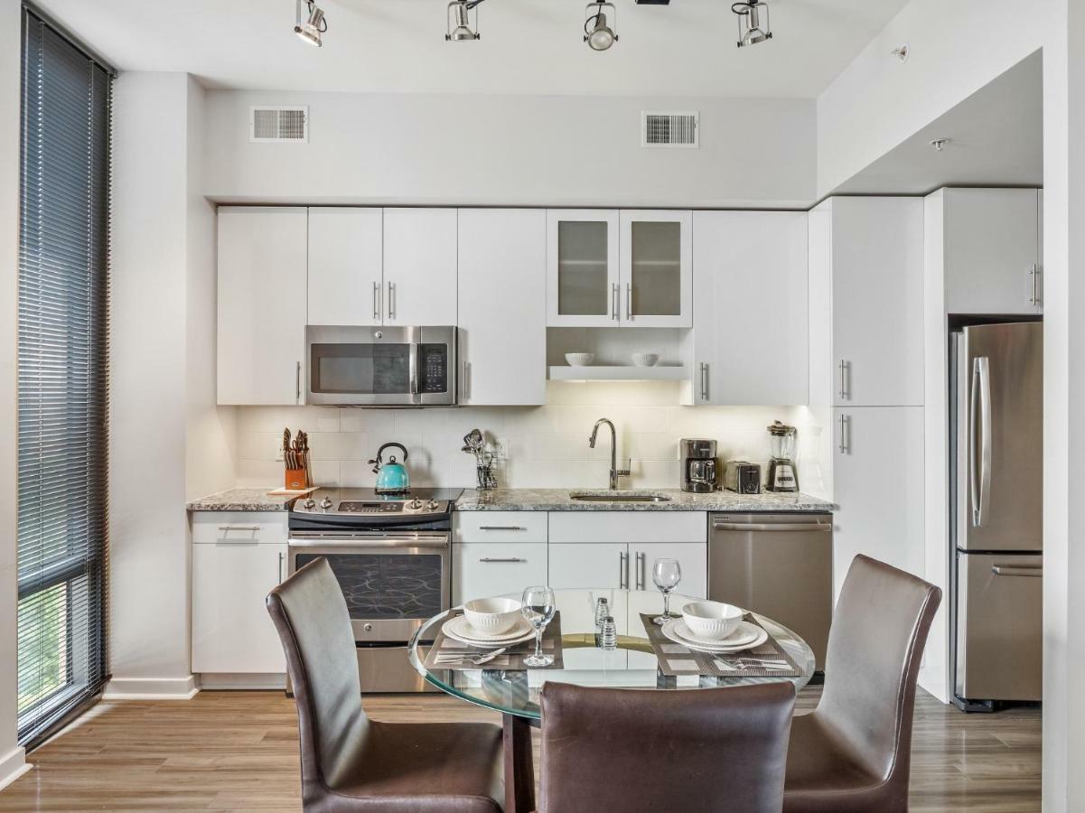 Global Luxury Suites In Downtown Bethesda Chambre photo