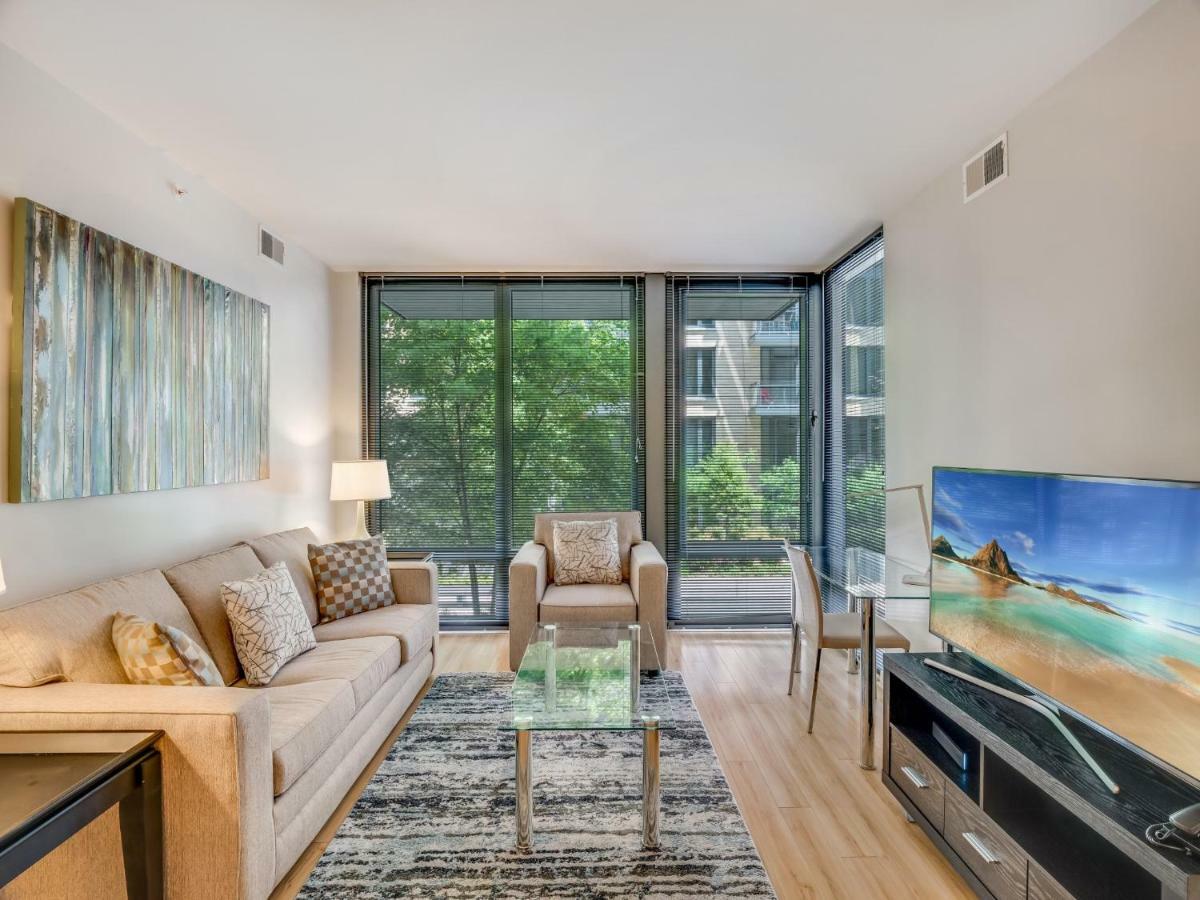Global Luxury Suites In Downtown Bethesda Chambre photo